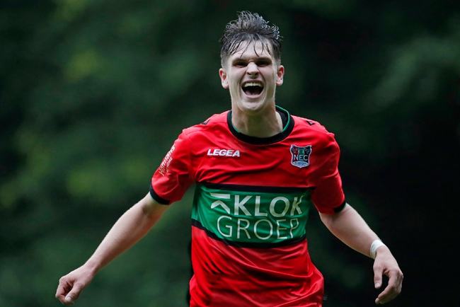 球迷的目光 球迷的目光