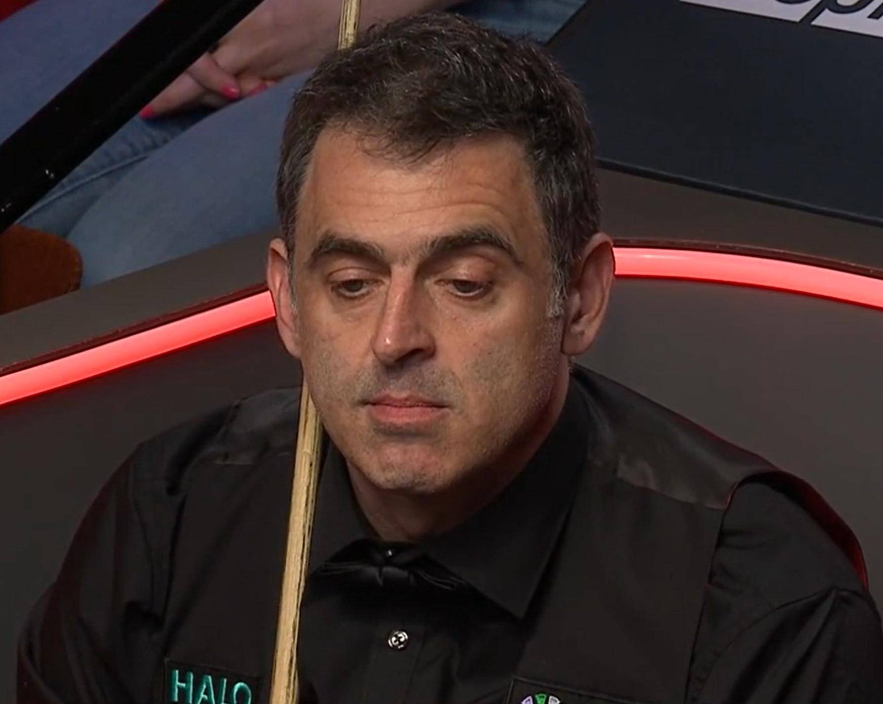 詹姆斯便以 詹姆斯便以