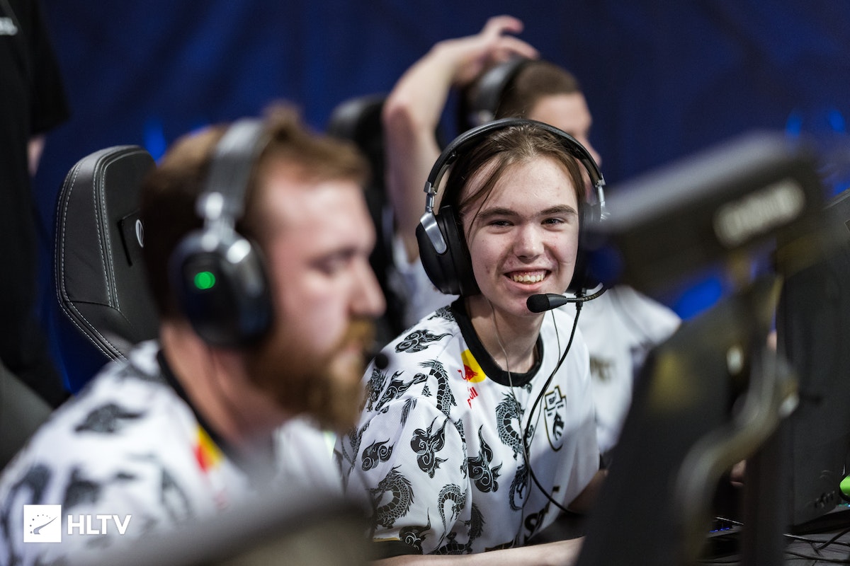 主教练克洛 主教练克洛