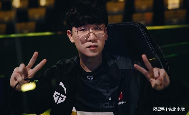 卫则把三分 卫则把三分